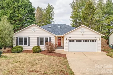 70 Forest Lake Dr, Asheville, NC 28803