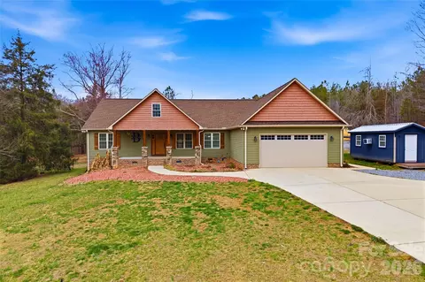 575 Hill Rd, Lincolnton, NC 28092
