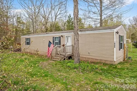 1846 Apple Blossom Rd, York, SC 29745