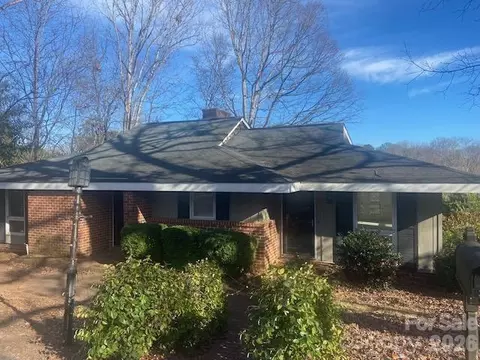 3622 Club Colony W Dr W, Gastonia, NC 28056