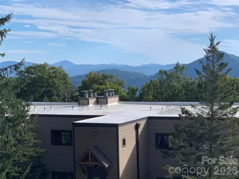 103 Sugar Ski 323 Dr #323, Sugar Mountain, NC 28604