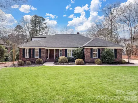 837 Tanglewood Ne Dr NE, Concord, NC 28025