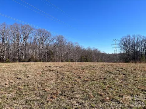 996 Split Trail Rd, Clover, SC 29710 photo 11