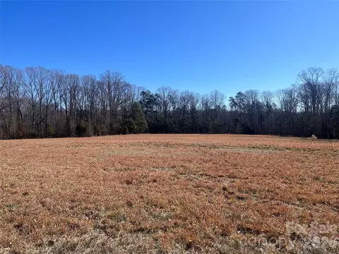 996 Split Trail Rd, Clover, SC 29710 photo 10