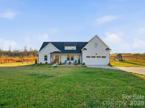 520 Shoal Rd, Lincolnton, NC 28092