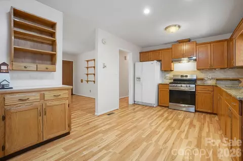 616 Durham Rd, Stanley, NC 28164 photo 9