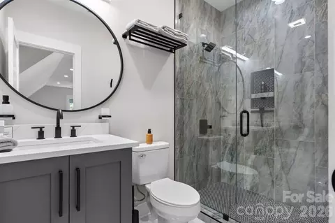 Bath - 8527 Fieldstone Dr, Terrell, NC 28682 photo 6 of 7