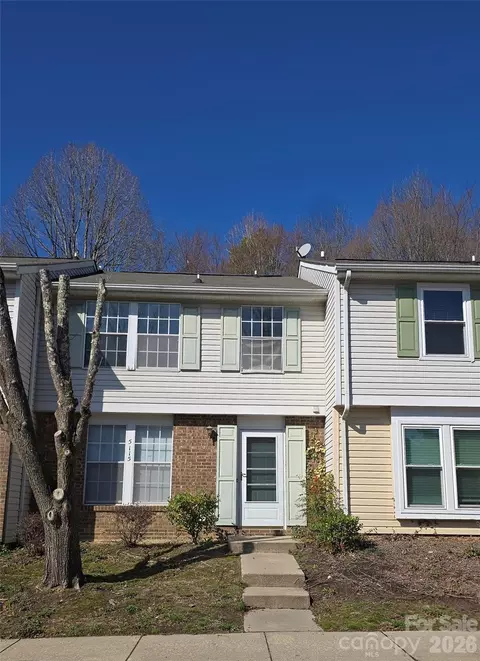 5115 Fair Wind Ln, Charlotte, NC 28212
