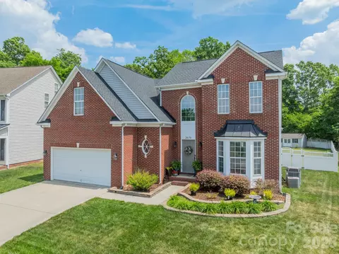 2676 Sunberry Nw Ln NW, Concord, NC 28027