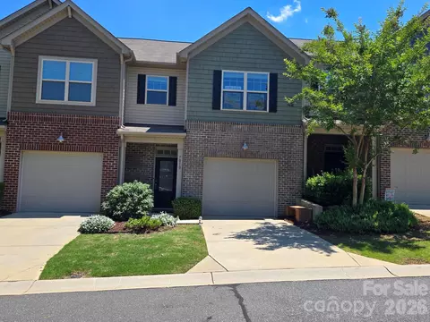 7010 Swamp Chestnut Ln, Fort Mill, SC 29707