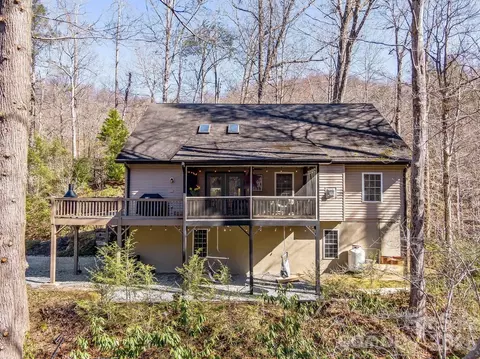 4973 Us Hwy 176, Saluda, NC 28773