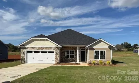 1130 Gardenia 7 Dr #7, Mount Ulla, NC 28125