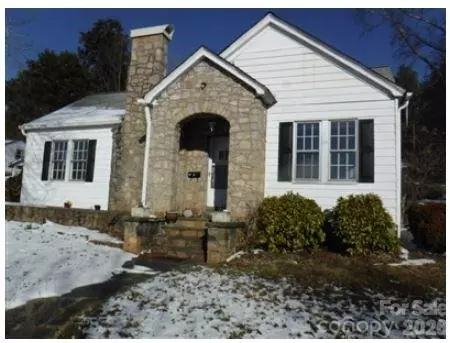 402 W Main St, Wilkesboro, NC 28697