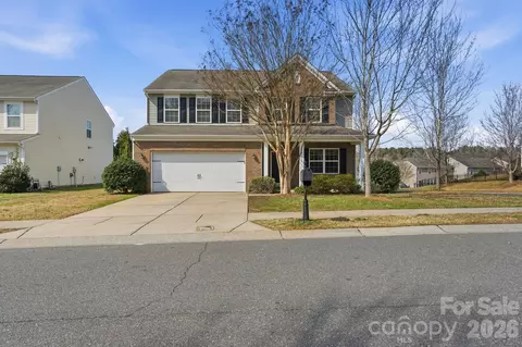 7133 Kinley Commons Ln, Charlotte, NC 28278