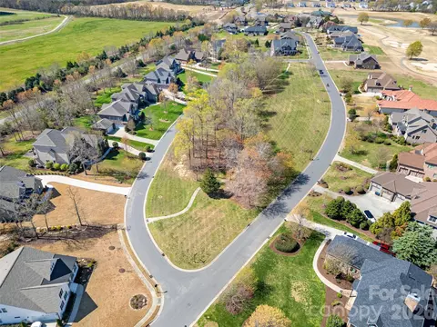 View/Area - 2718 Old Course Rd, Monroe, NC 28112 photo 2 of 2