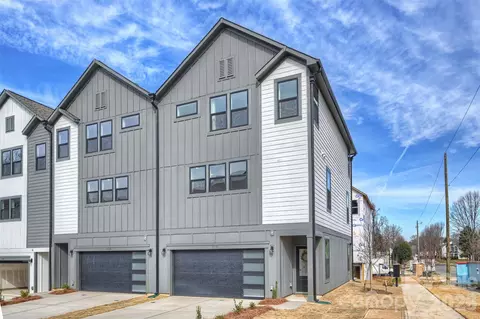 8006 Sansom Cir, Charlotte, NC 28213