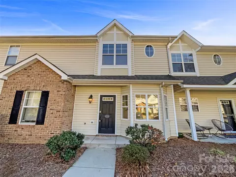 12254 Savannah Garden Dr, Charlotte, NC 28273
