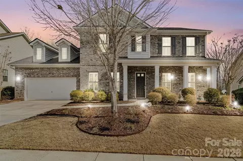879 Tyne Dr, Fort Mill, SC 29715