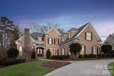 4023 Blossom Hill Dr, Matthews, NC 28104