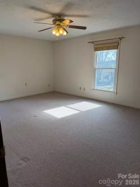 Bedroom - 103 Pine St, Morganton, NC 28655 photo 2 of 4