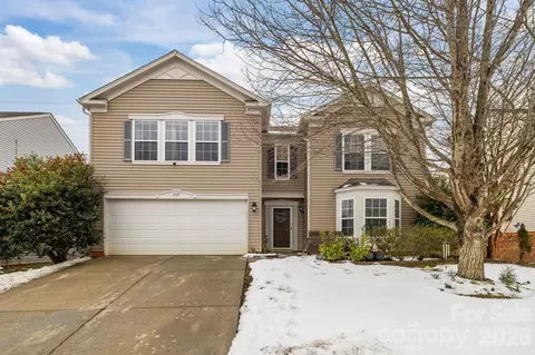 6127 Blue Ash Ln, Charlotte, NC 28215