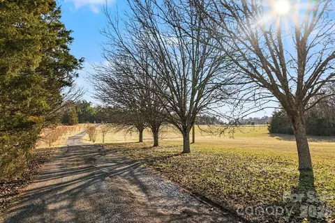 105 Eubanks Rd, Monroe, NC 28112 photo 28