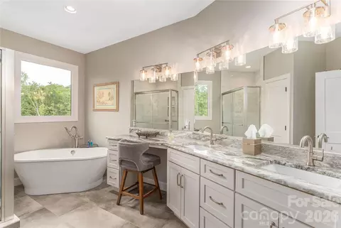 24 Herron View Ln, Weaverville, NC 28787 photo 13