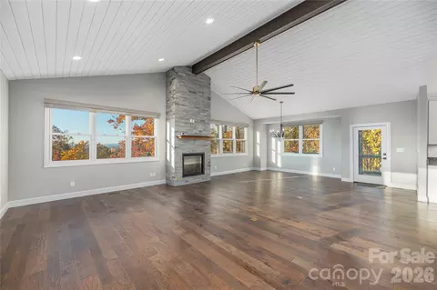 24 Herron View Ln, Weaverville, NC 28787 photo 4