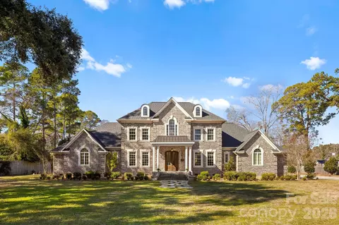 419 Greene St, Cheraw, SC 29520