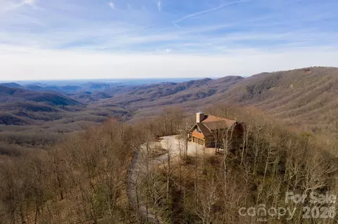 101 Laurel Knob Rd, Rosman, NC 28772