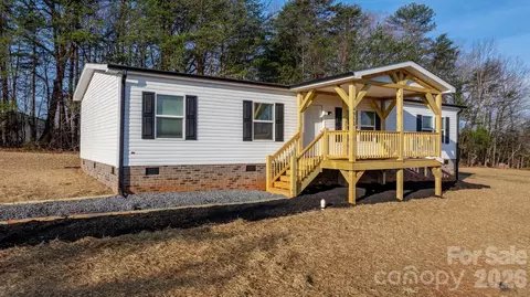 4951 Rhoney Rd, Connelly Springs, NC 28612