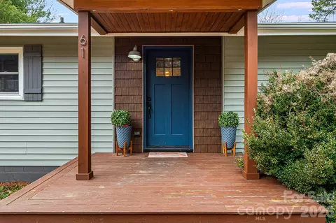 61 White Dogwood Ln, Lake Junaluska, NC 28745