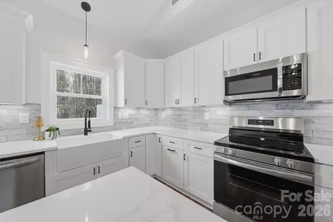 Kitchen - 330 E Pine St, Maiden, NC 28650 photo 3 of 4