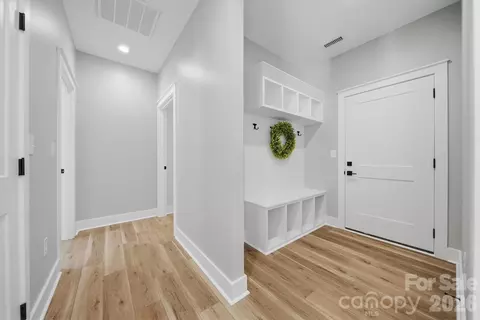 Entry Way - 330 E Pine St, Maiden, NC 28650 photo 1 of 2
