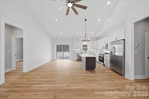 Other - 330 E Pine St, Maiden, NC 28650 photo 2 of 18