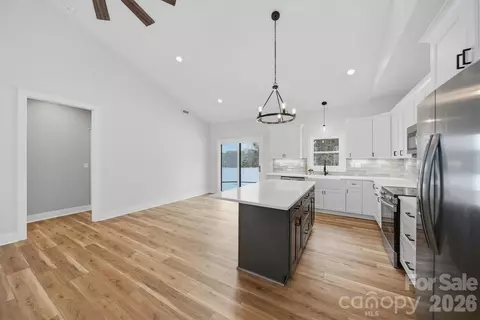 Other - 330 E Pine St, Maiden, NC 28650 photo 5 of 18