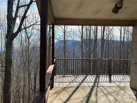 Exterior - 700 Summit Rd, Tryon, NC 28782 photo 5 of 11