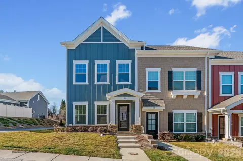 127 Cherry Springs 11-e Ln #11-E, Asheville, NC 28804