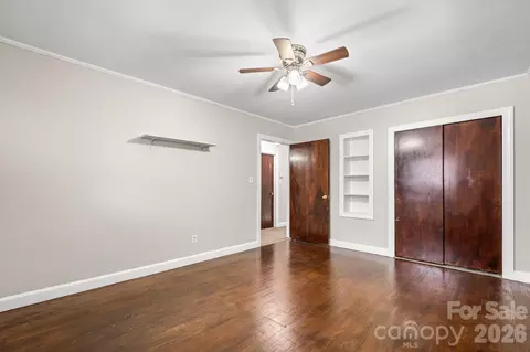 Bedroom - 203 3rd Ne Ave NE, Conover, NC 28613 photo 1 of 2