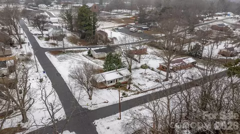View/Area - 203 3rd Ne Ave NE, Conover, NC 28613 photo 1 of 5