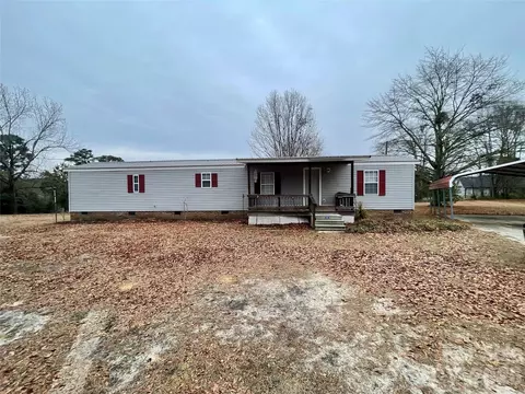 303 Gum S St S, Pageland, SC 29728