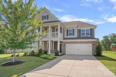 17519 Snug Harbor Rd, Charlotte, NC 28278