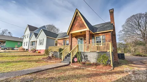 3224 Rogers St, Charlotte, NC 28208
