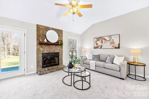 Living - 7221 Monaghan Ct, Stanley, NC 28164 photo 2 of 6
