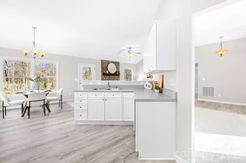 Kitchen - 7221 Monaghan Ct, Stanley, NC 28164 photo 2 of 3