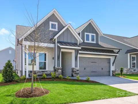 1007 Meander Ln, Waxhaw, NC 28173