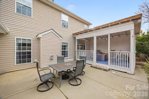 Exterior - 567 Sunledge Ter, York, SC 29745 photo 4 of 7