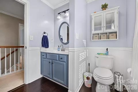 Bath - 567 Sunledge Ter, York, SC 29745 photo 4 of 4