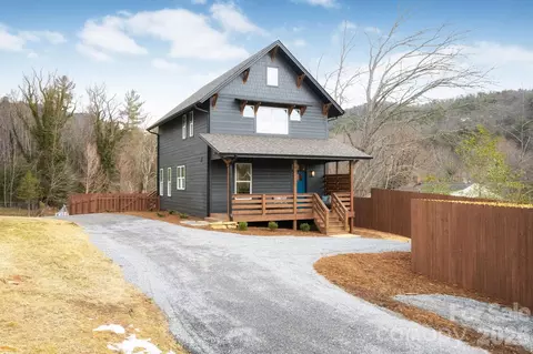 207 Ferrell Ln, Black Mountain, NC 28711