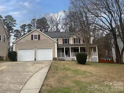 2229 Century Oaks Ln, Charlotte, NC 28262
